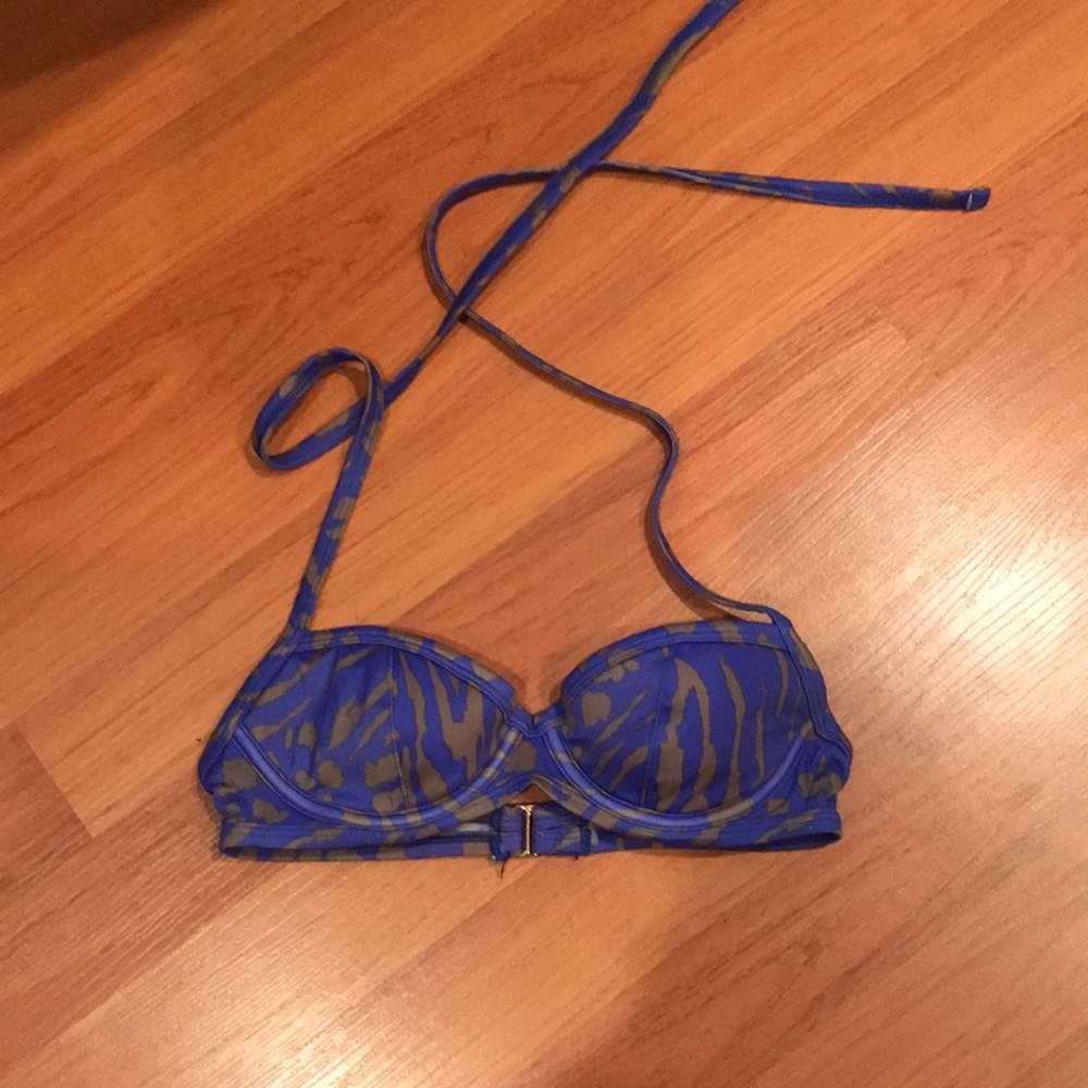 Bathing suit top - Picture 3 of 3